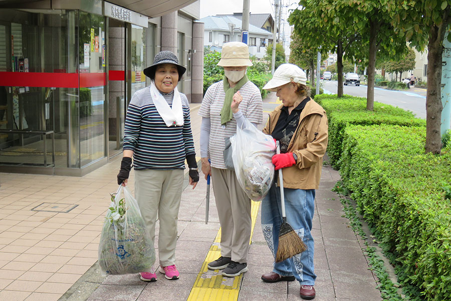 令和7年度老人会との合同清掃