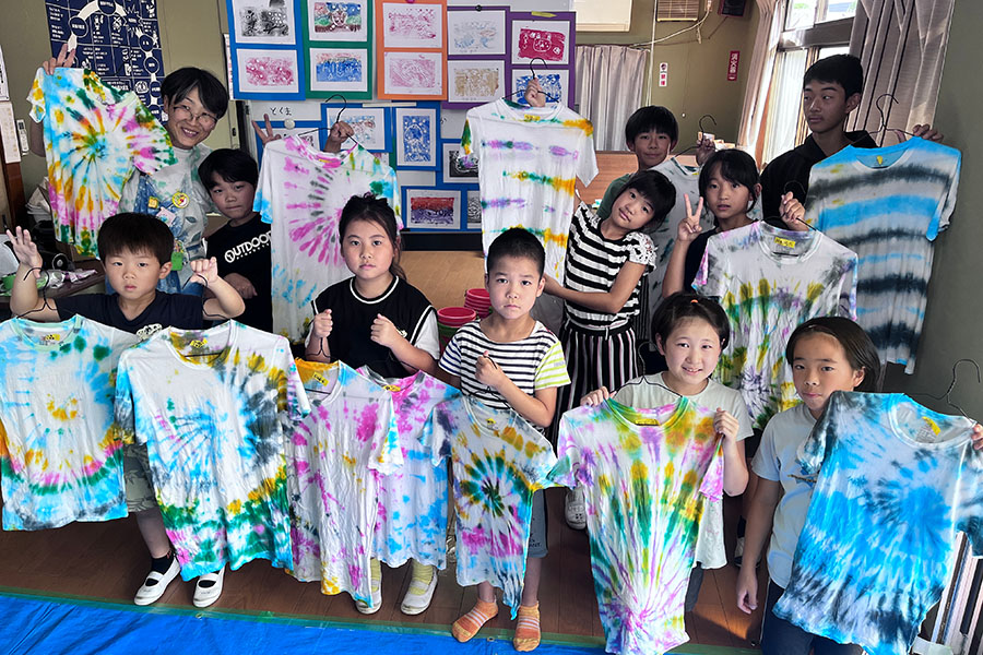 令和7年度 美術作品をつくろう