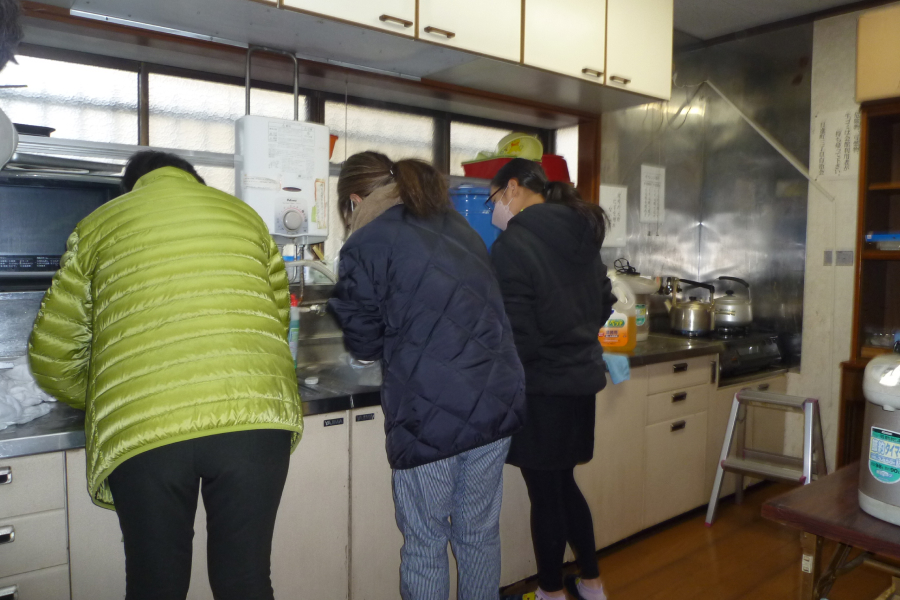 自治会館歳末大掃除